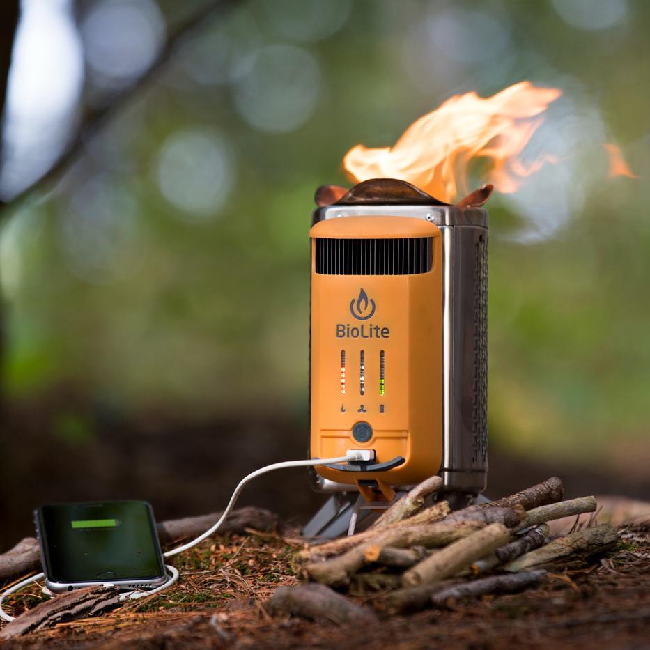 Camping kitchen stove - Top 10 list of cool camping gear! The newest backpacking gadgets, unique outdoor equipment, ultralight hiking accessories & awesome gift ideas on Amazon. Fuelforthesole.com