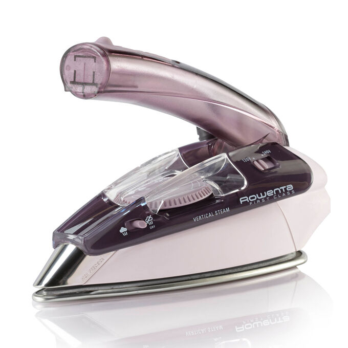 Lightweight, compact travel iron with foldable handle